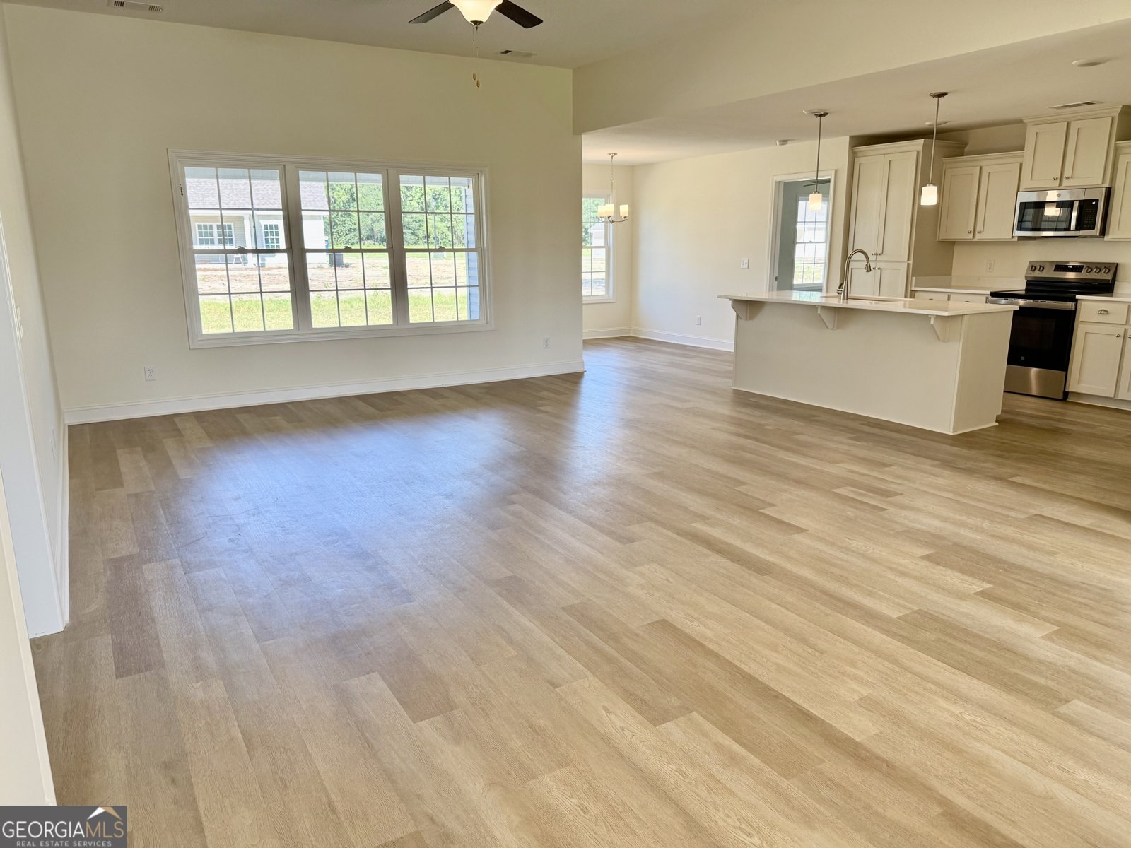 906 Coosa Cove Ellabell - 2