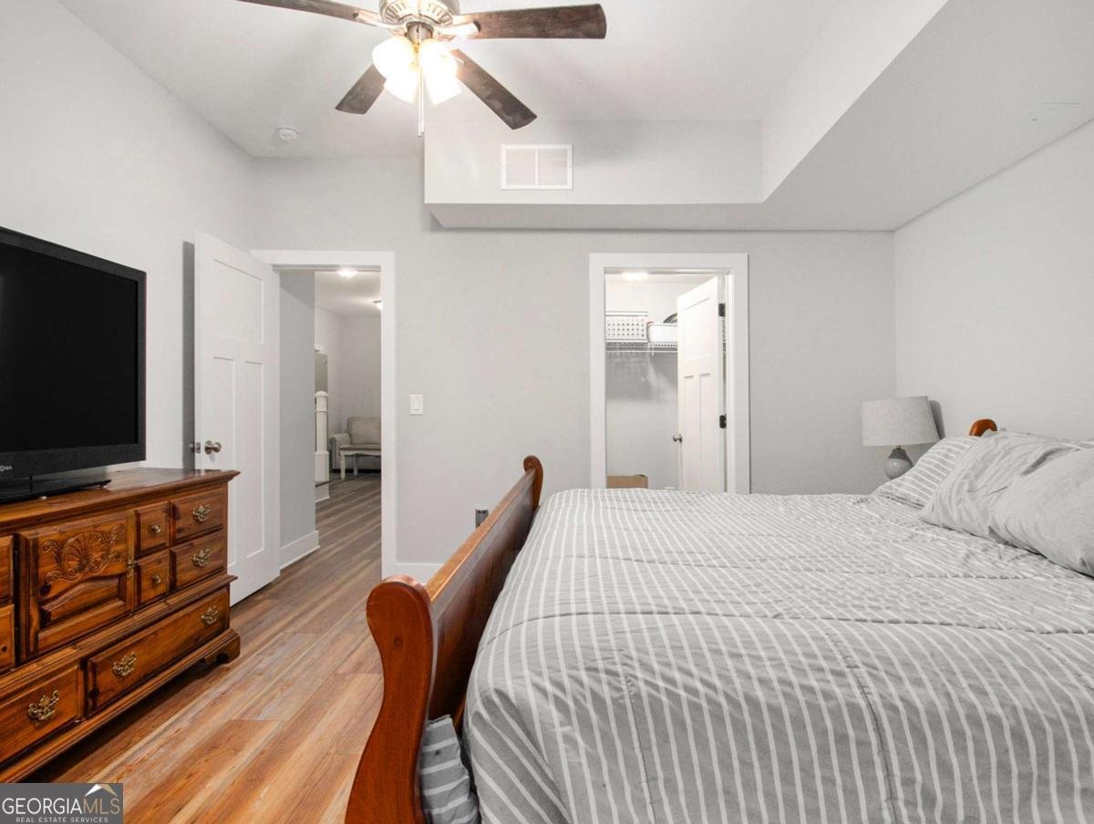 1033 Lanier Avenue Gainesville - 10