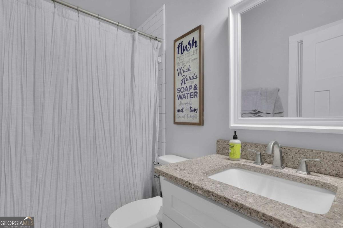 1033 Lanier Avenue Gainesville - 28