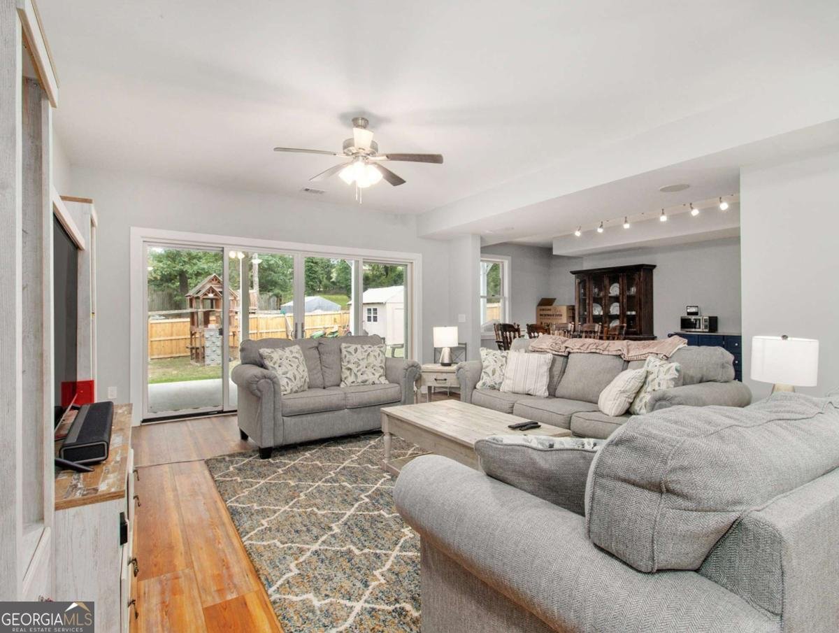 1033 Lanier Avenue Gainesville - 5