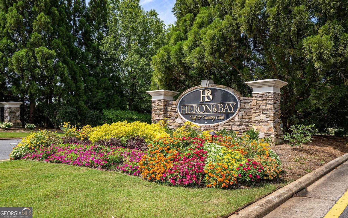 6142 Golf View Crossing Locust Grove - 29