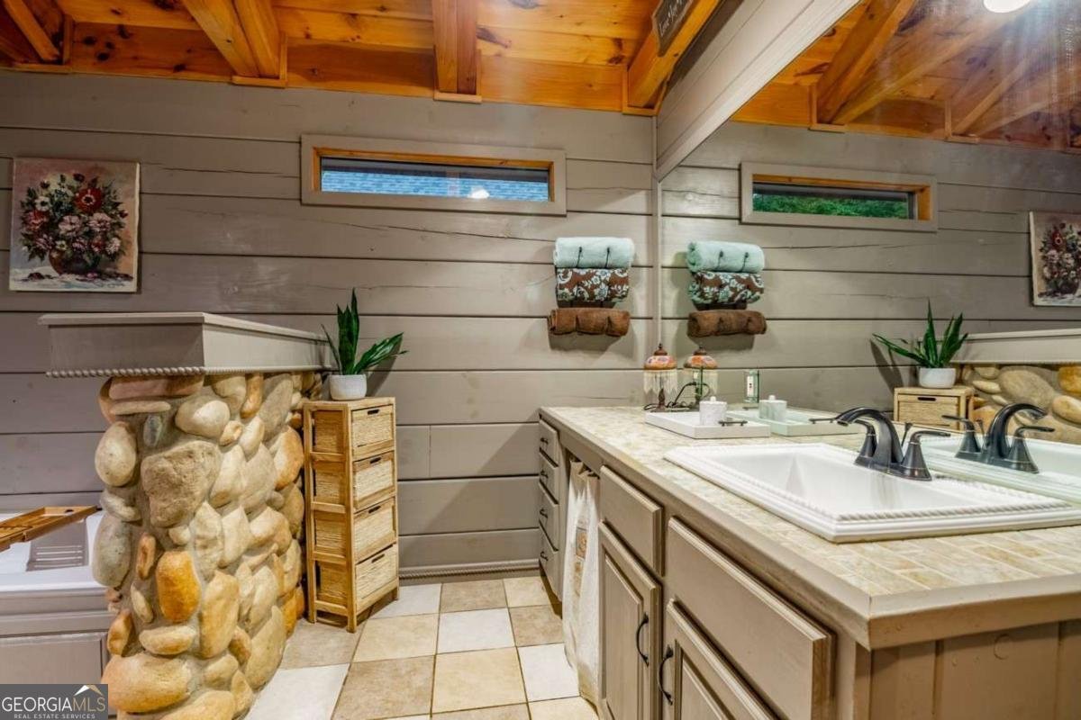 167 Star Creek Drive Morganton - 22