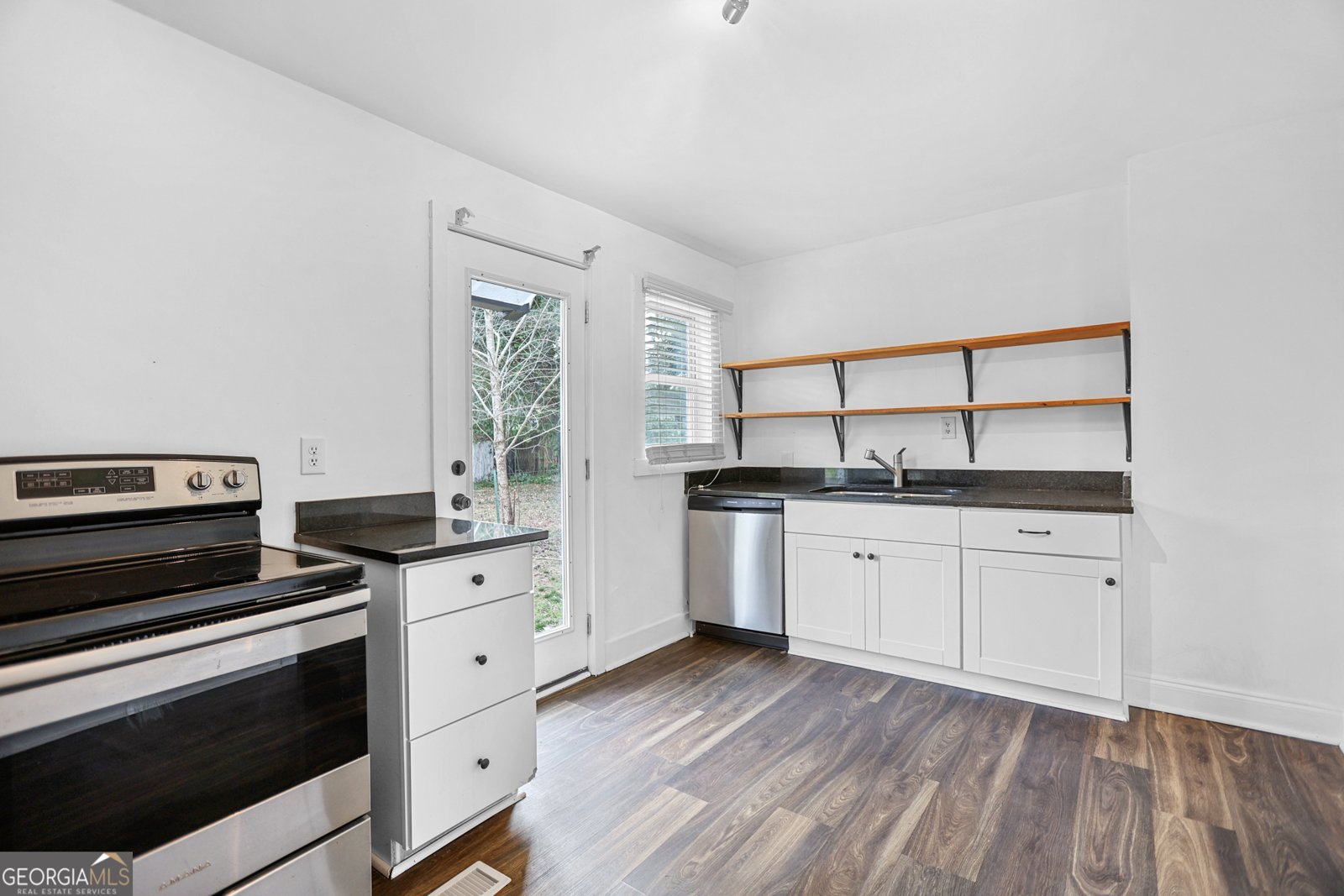 103 Royal Avenue Hogansville - 11