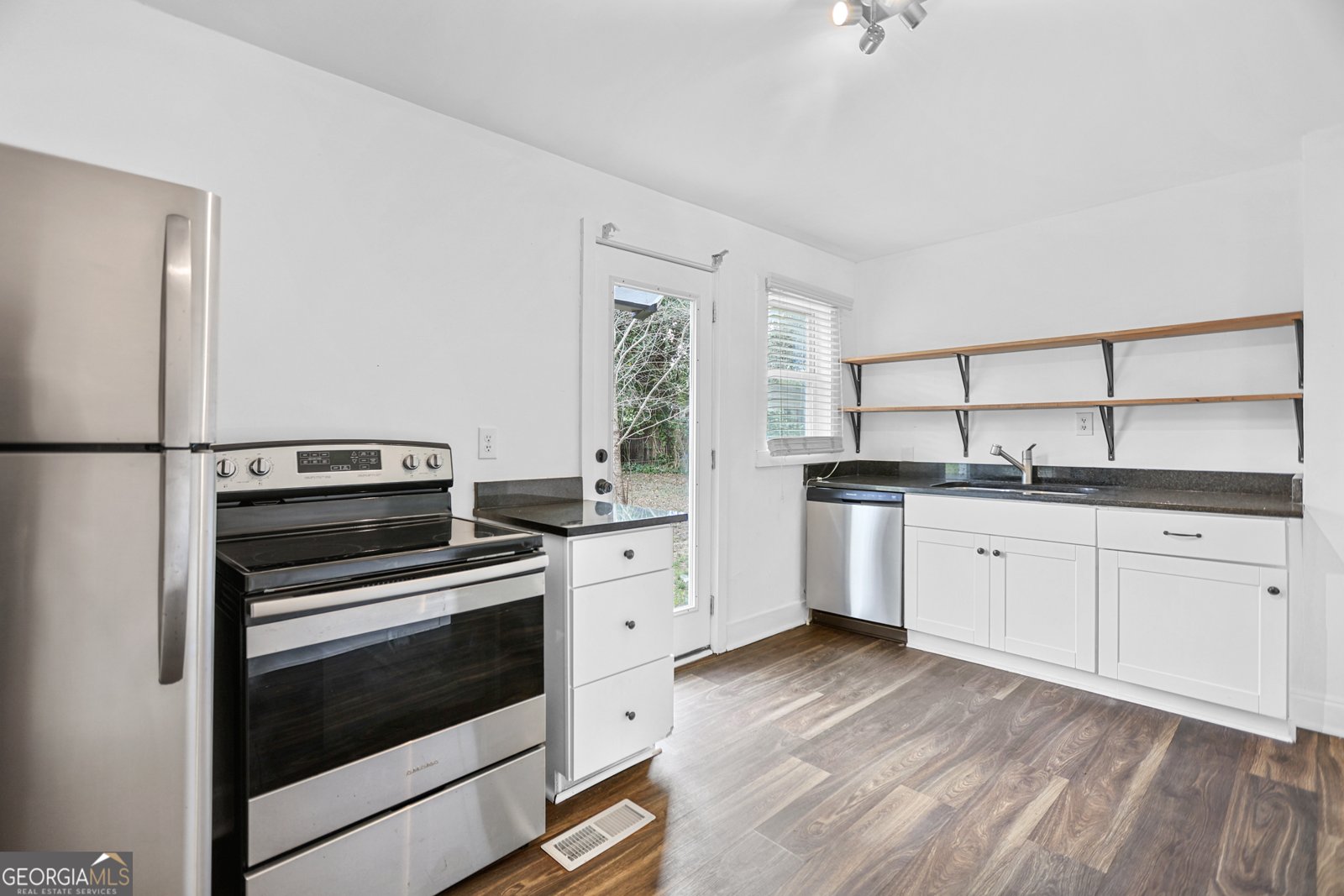 103 Royal Avenue Hogansville - 12
