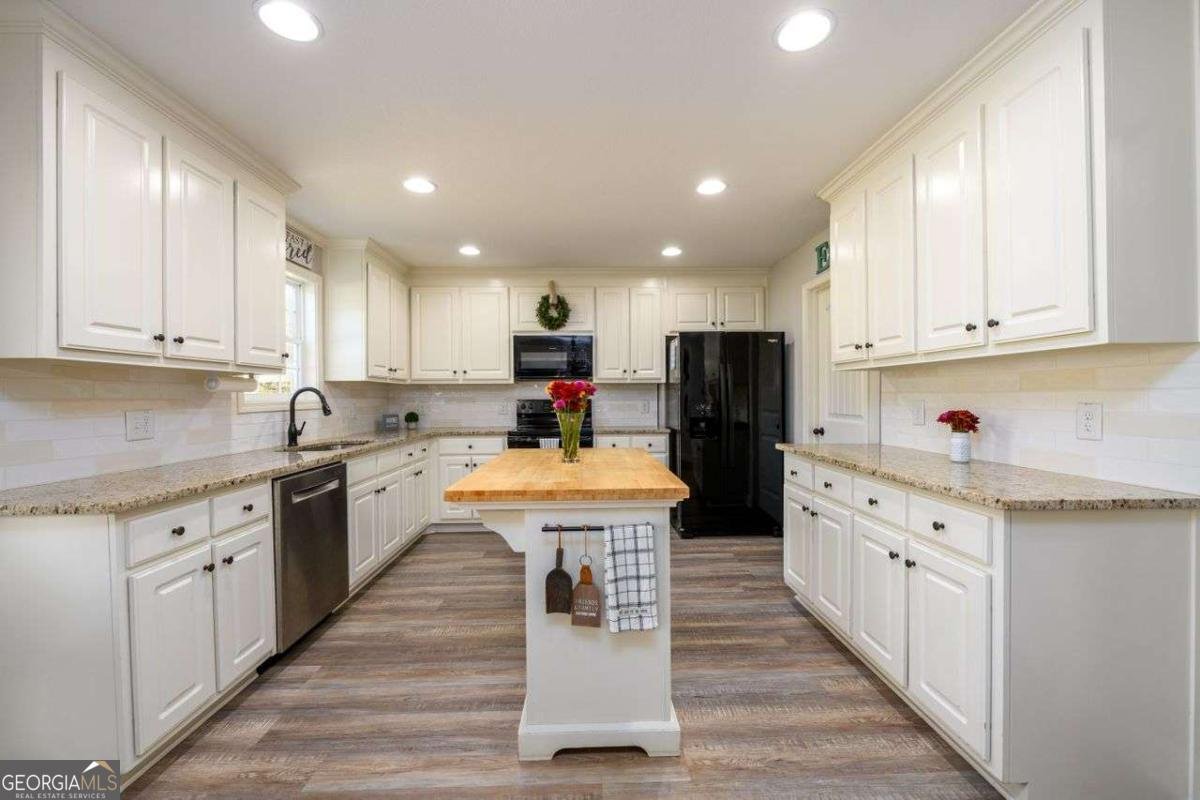 1670 Bismarck Circle Winder - 10