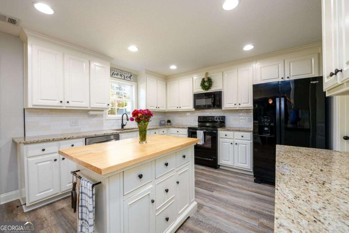 1670 Bismarck Circle Winder - 11