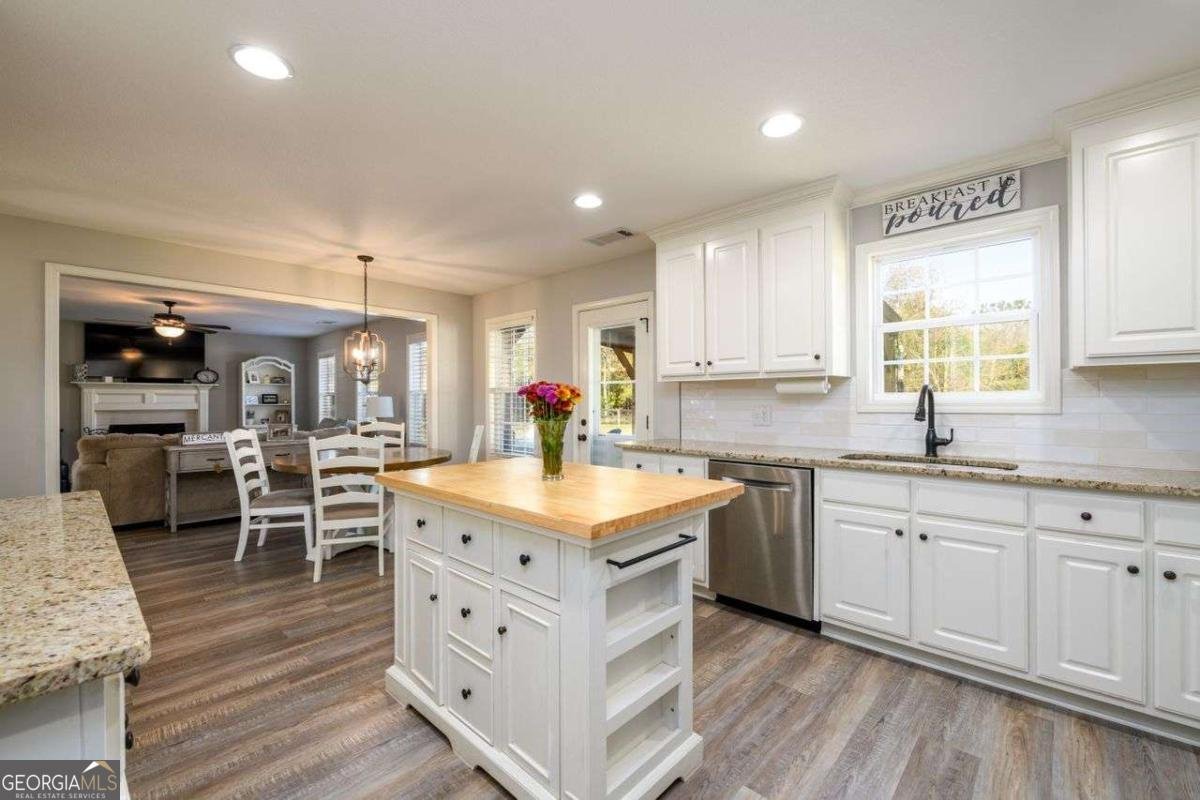 1670 Bismarck Circle Winder - 13
