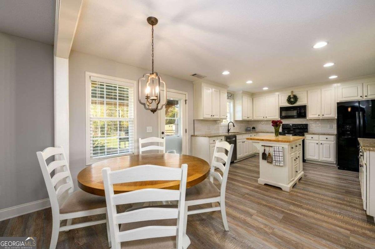 1670 Bismarck Circle Winder - 15
