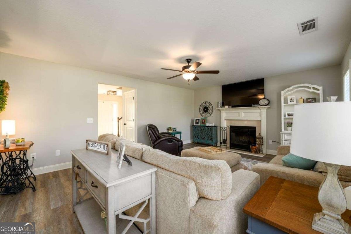 1670 Bismarck Circle Winder - 18