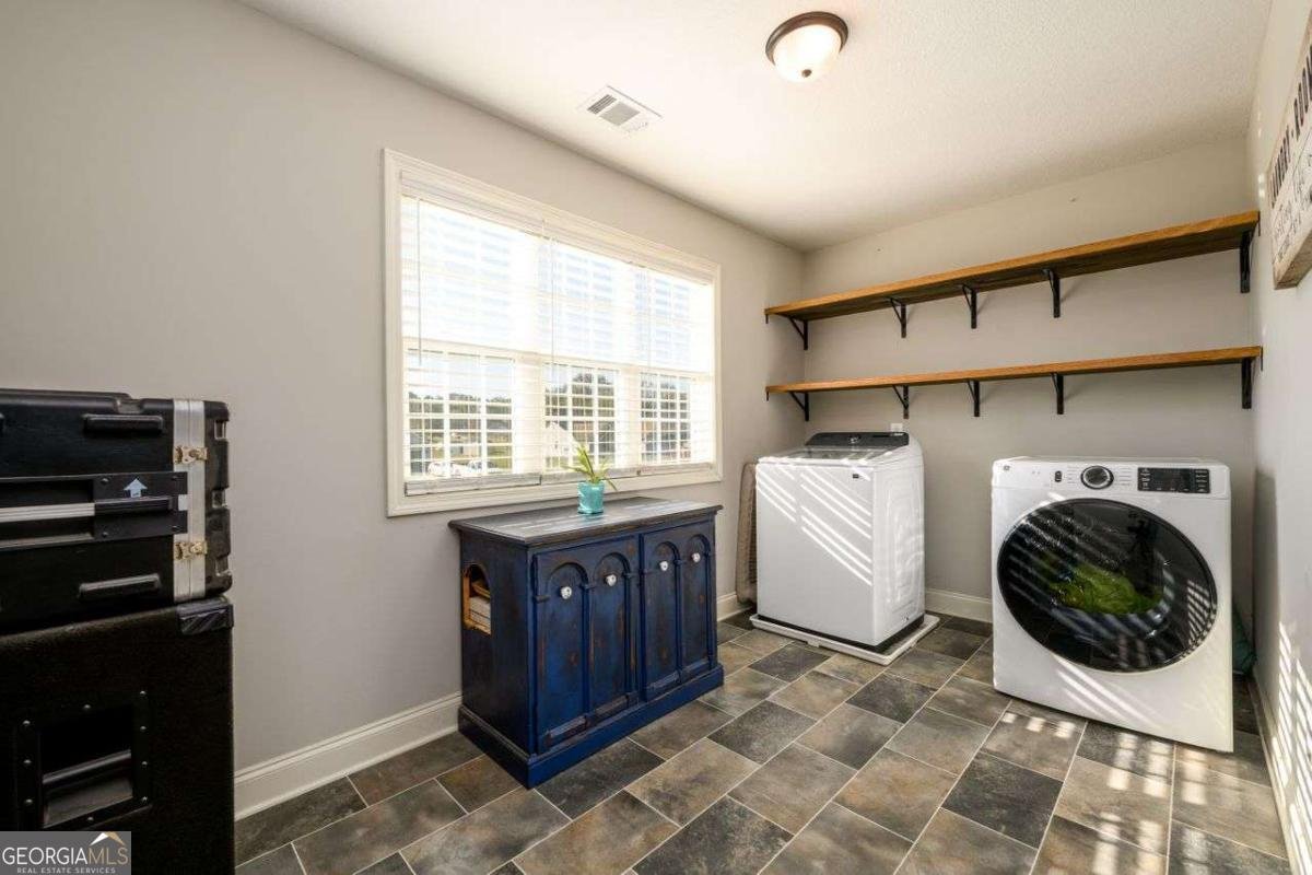 1670 Bismarck Circle Winder - 34