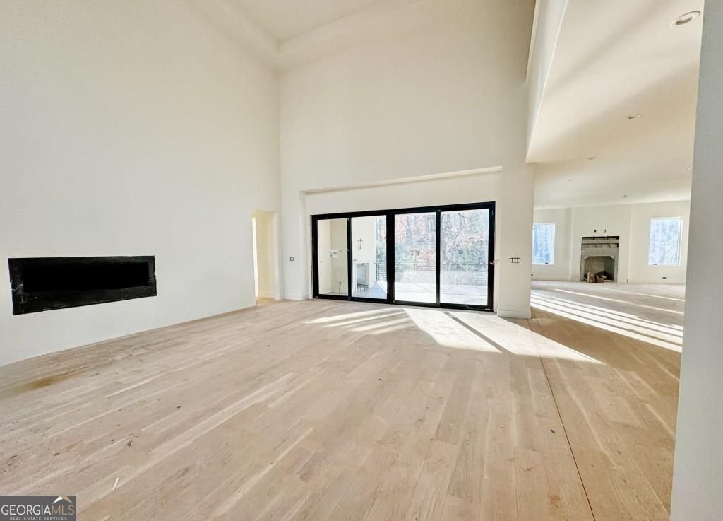 4524 Mystic Drive Sandy Springs - 10