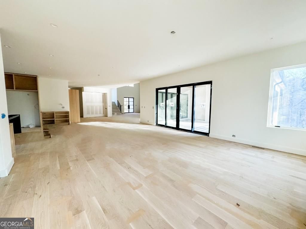 4524 Mystic Drive Sandy Springs - 11