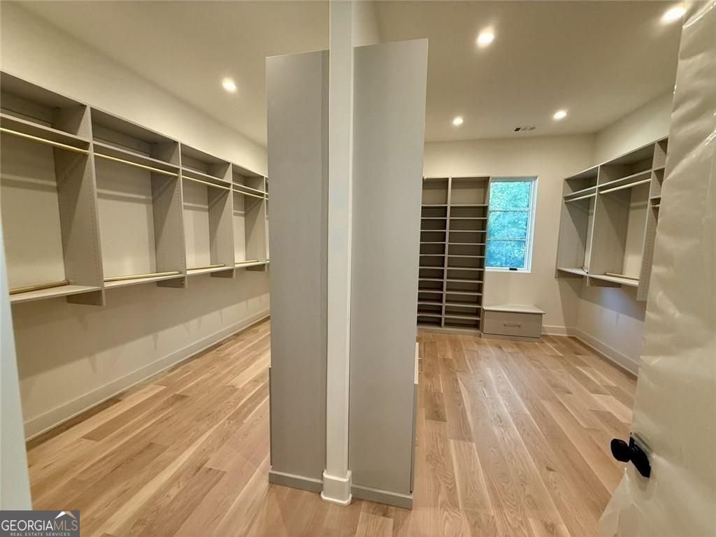 4524 Mystic Drive Sandy Springs - 36