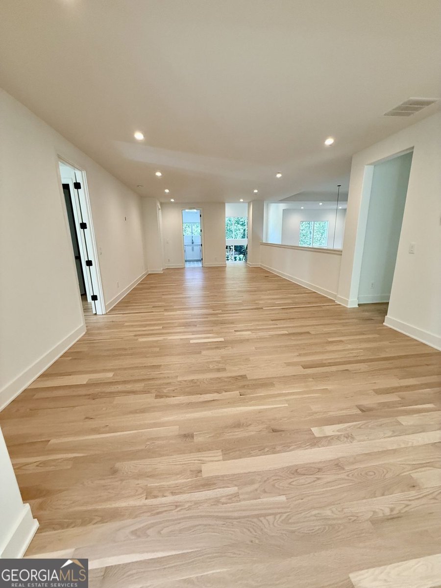 4524 Mystic Drive Sandy Springs - 53