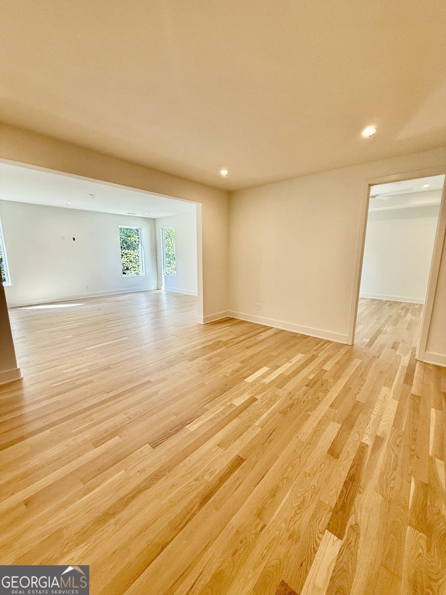 4524 Mystic Drive Sandy Springs - 55