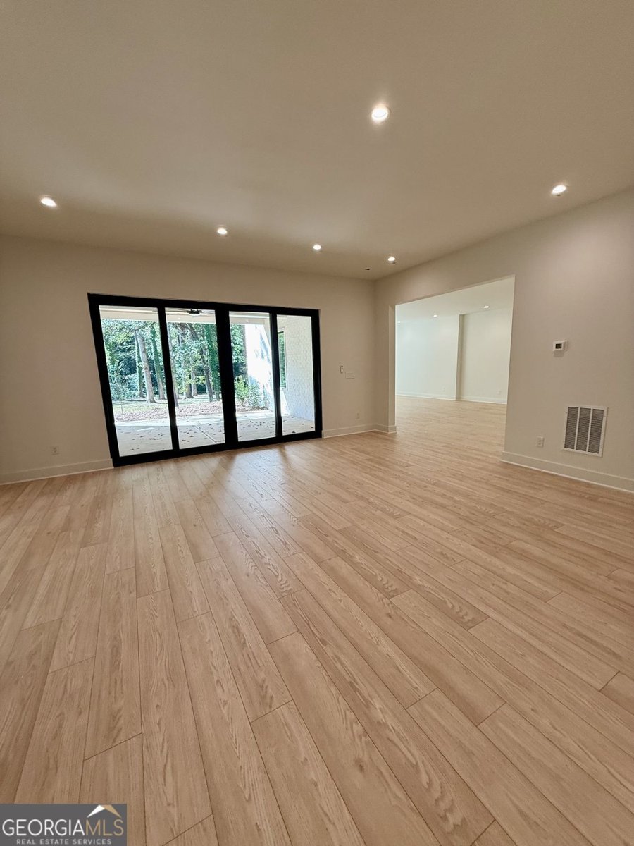 4524 Mystic Drive Sandy Springs - 72