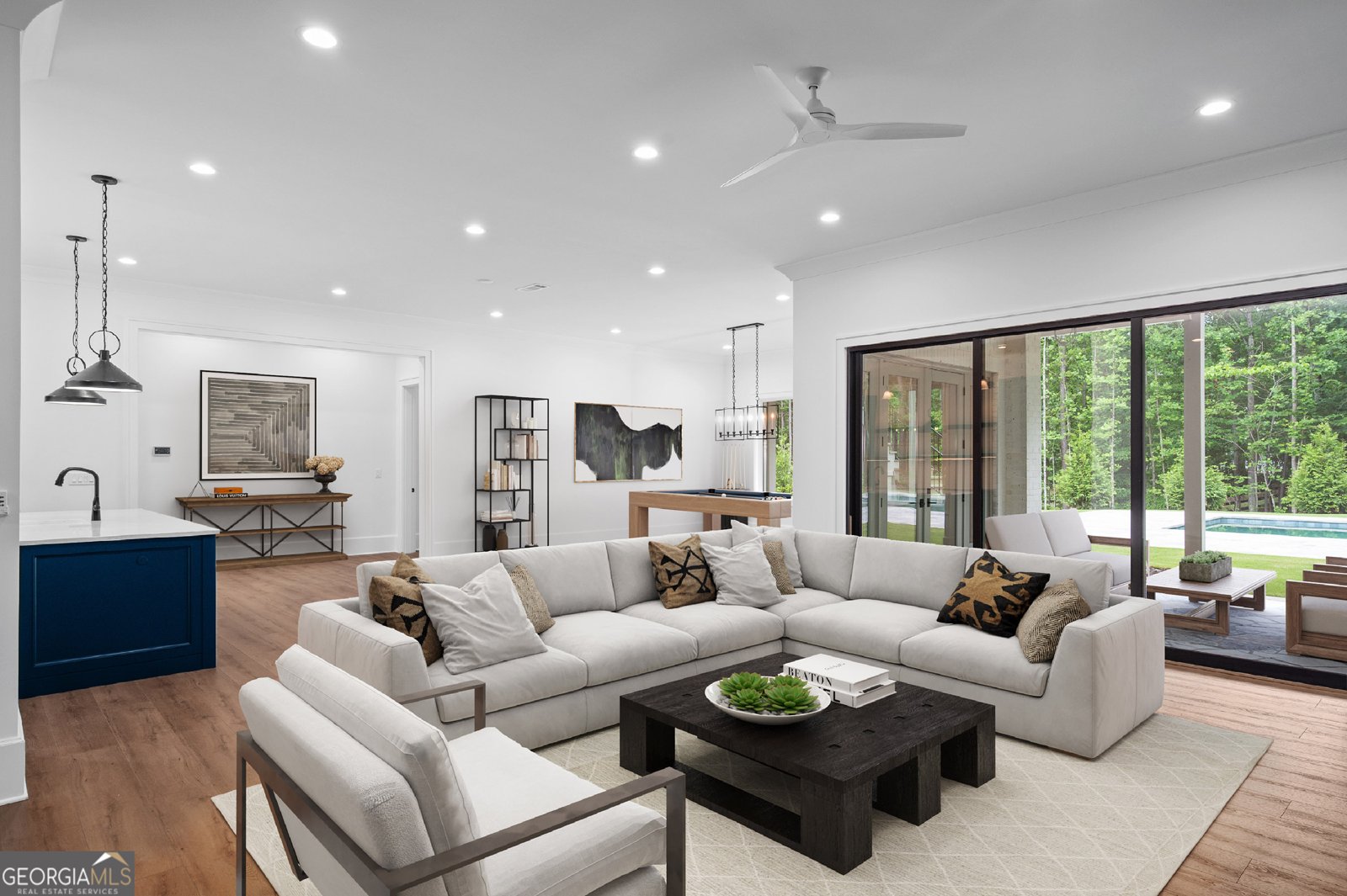 10235 Cedar Ridge Drive Milton - 12