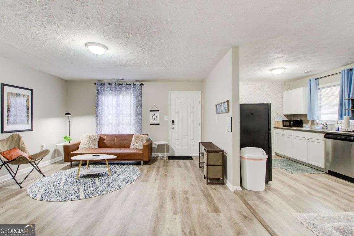 1351 EASON Street Atlanta - 4