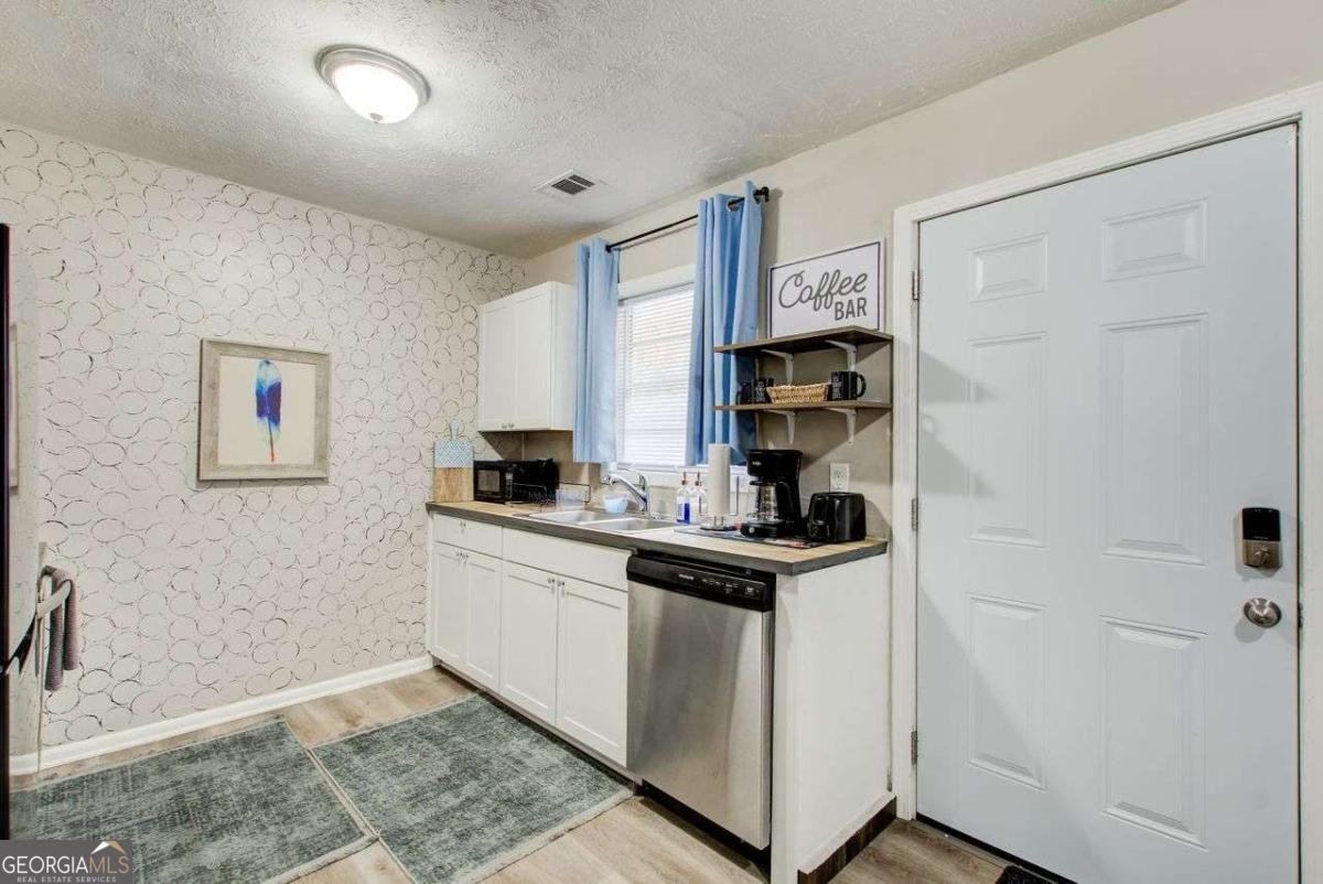 1351 EASON Street Atlanta - 7