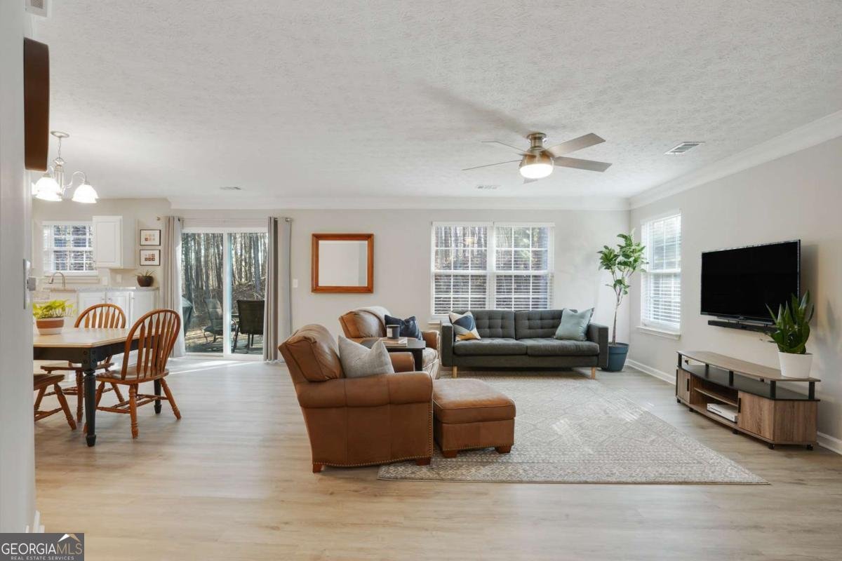 455 Registry Bluff Stone Mountain - 4
