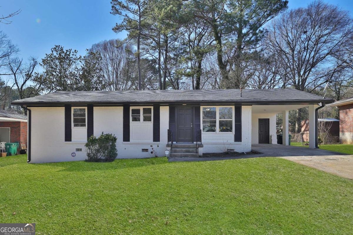 3047 Horse Shoe Drive Atlanta - 1