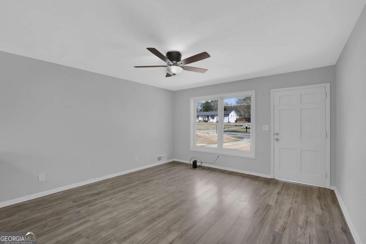 3047 Horse Shoe Drive Atlanta - 8