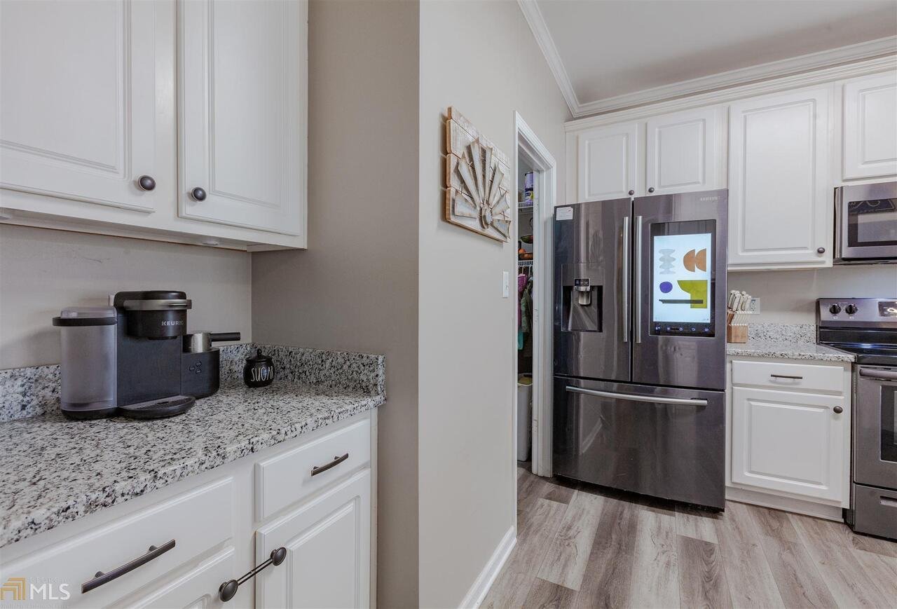 140 Surrey Park Drive Fayetteville - 18