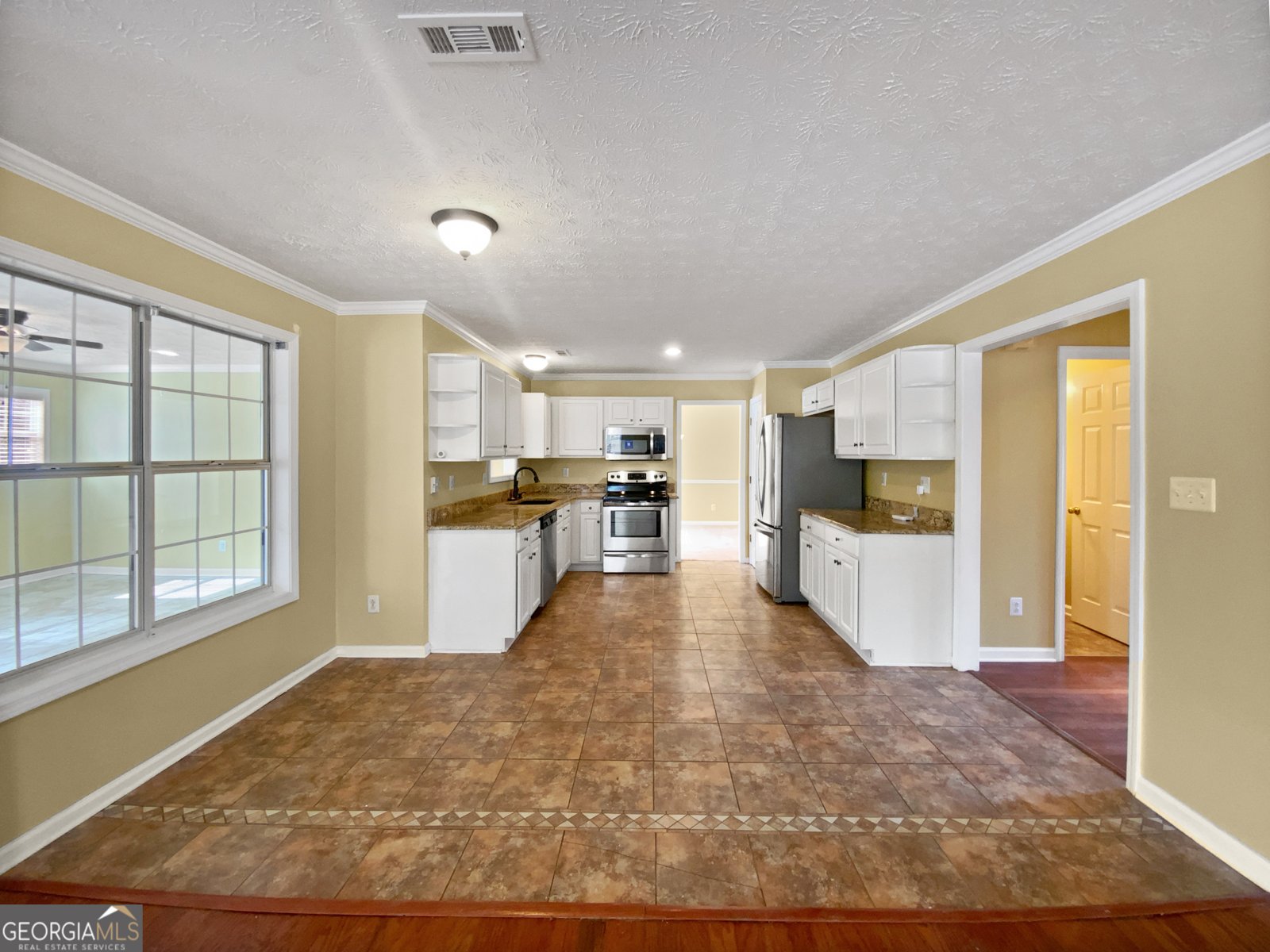 439 Emerald Trace Jonesboro - 14