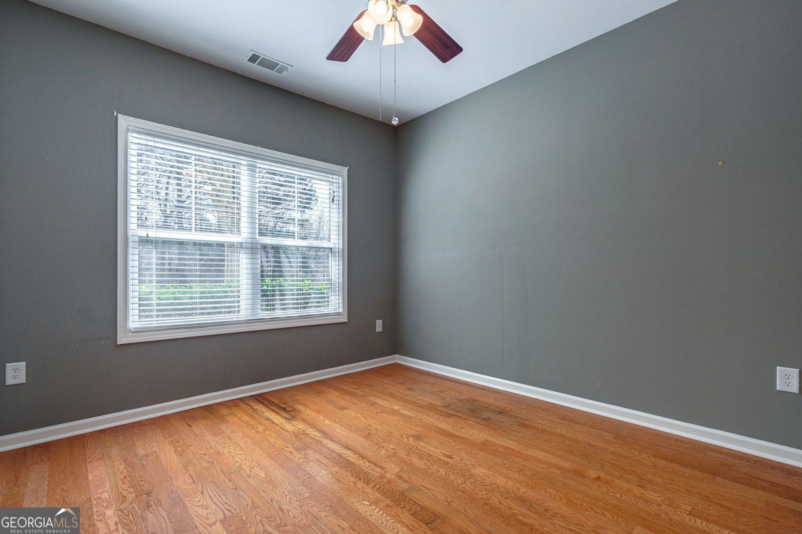 1130 Arlington Place Bogart - 13