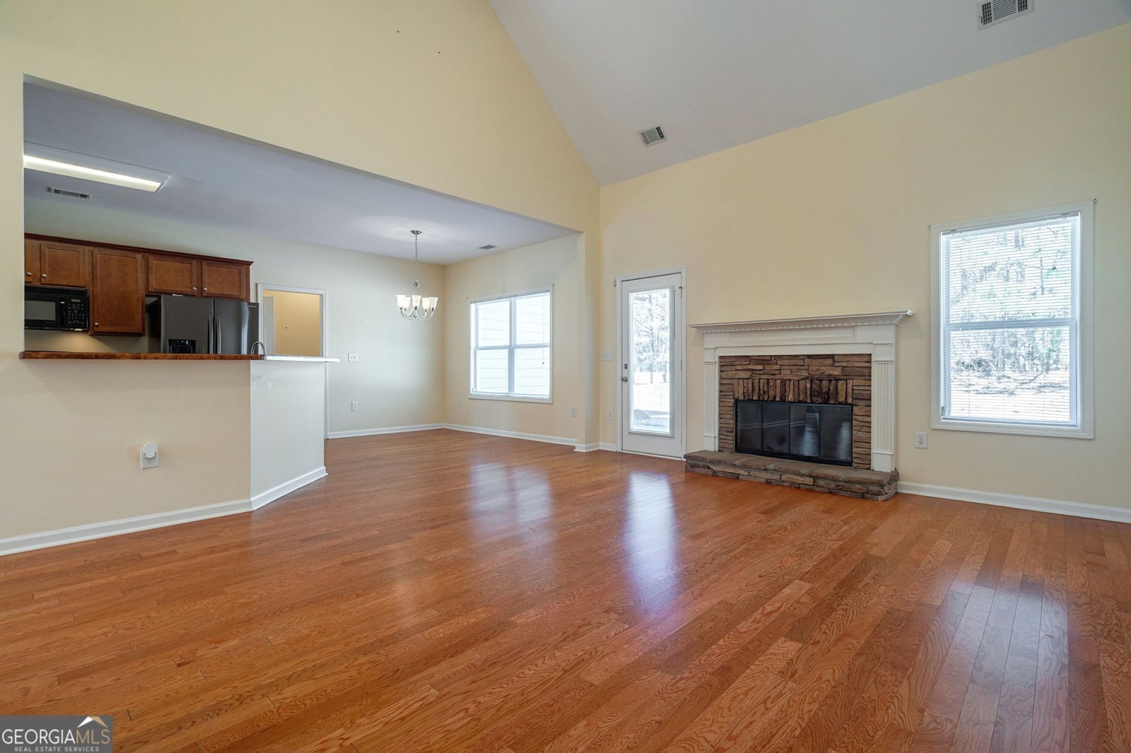 1130 Arlington Place Bogart - 8