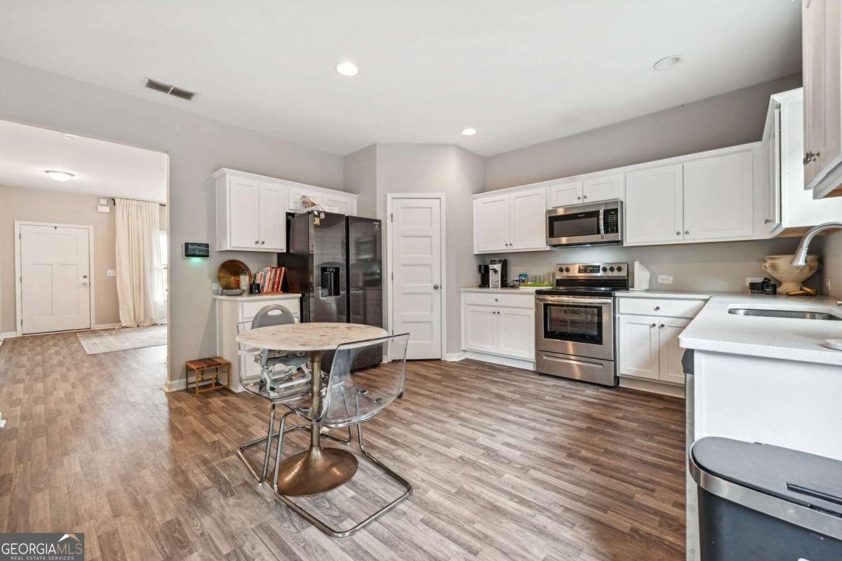 415 Splash Pointe Temple - 11