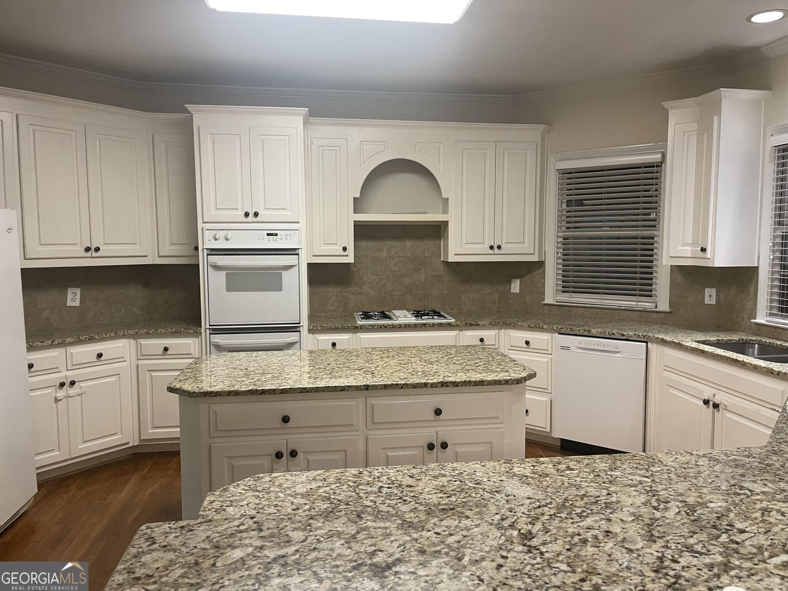 5501 Edgerton Drive Peachtree Corners - 2