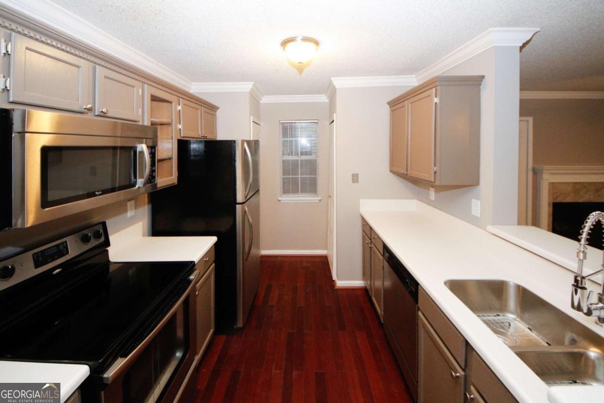 711 Cypress Pointe Street Johns Creek - 7