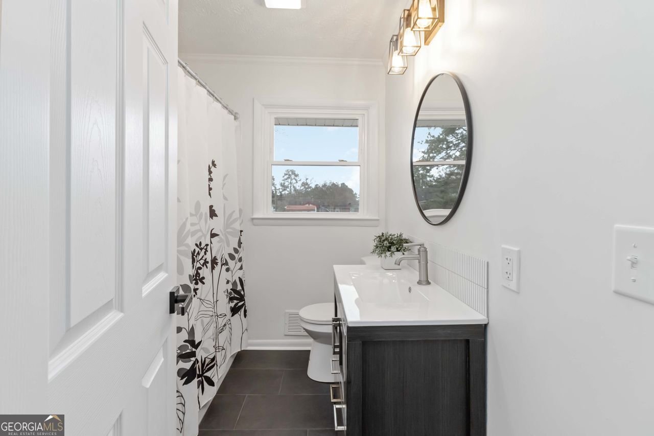 258 Elks Street Winder - 16