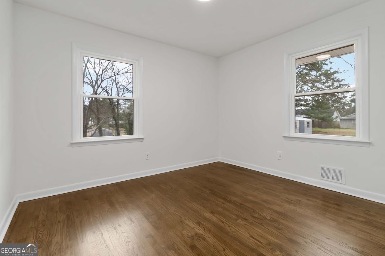 258 Elks Street Winder - 5