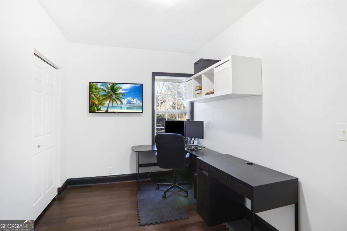 444 Lake Avenue Atlanta - 17