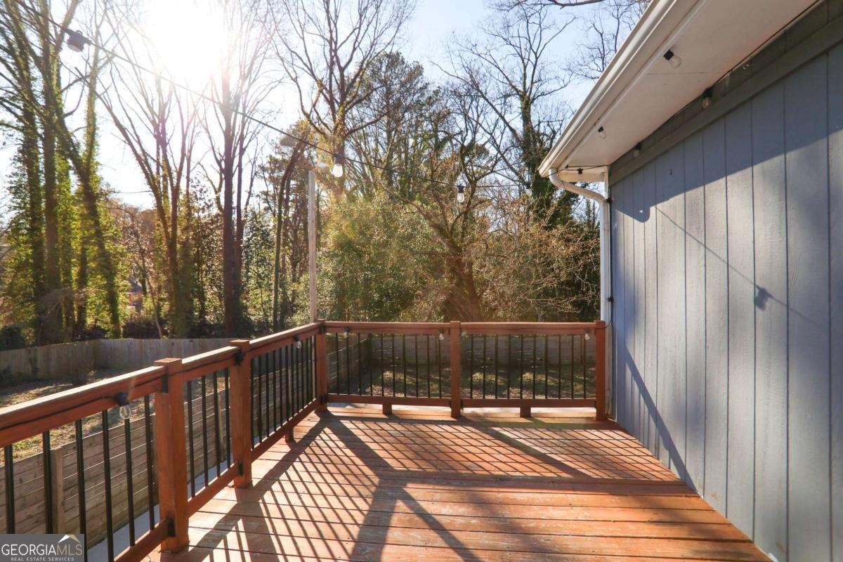 444 Lake Avenue Atlanta - 18