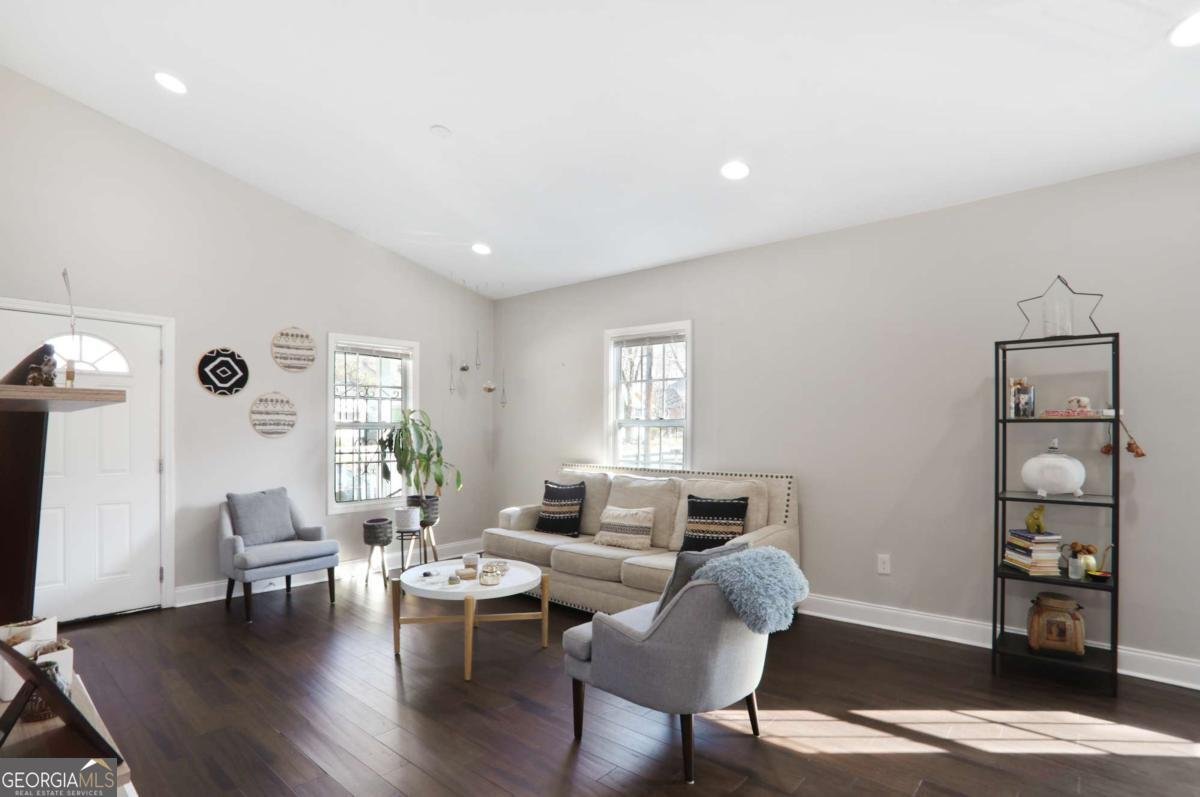 444 Lake Avenue Atlanta - 2