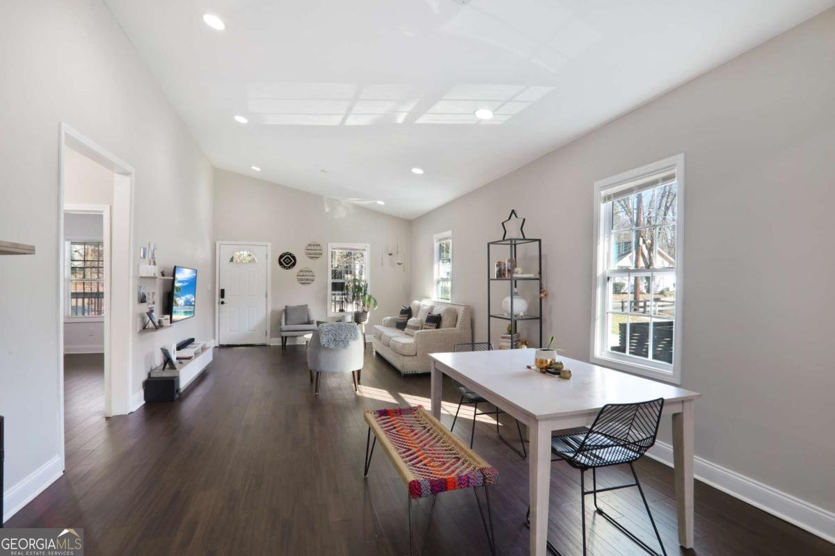 444 Lake Avenue Atlanta - 7