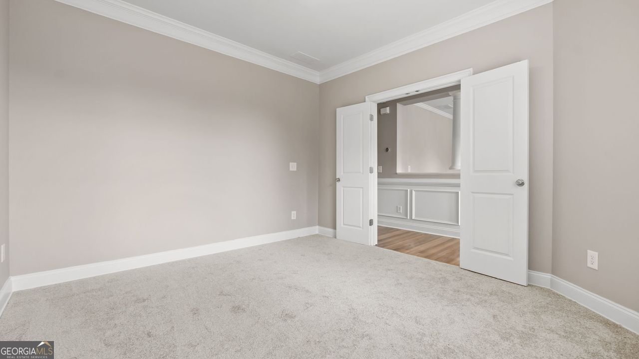 1315 THUNDER GULCH Pass Suwanee - 32