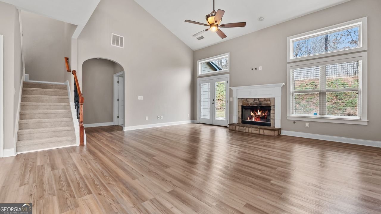 1315 THUNDER GULCH Pass Suwanee - 34
