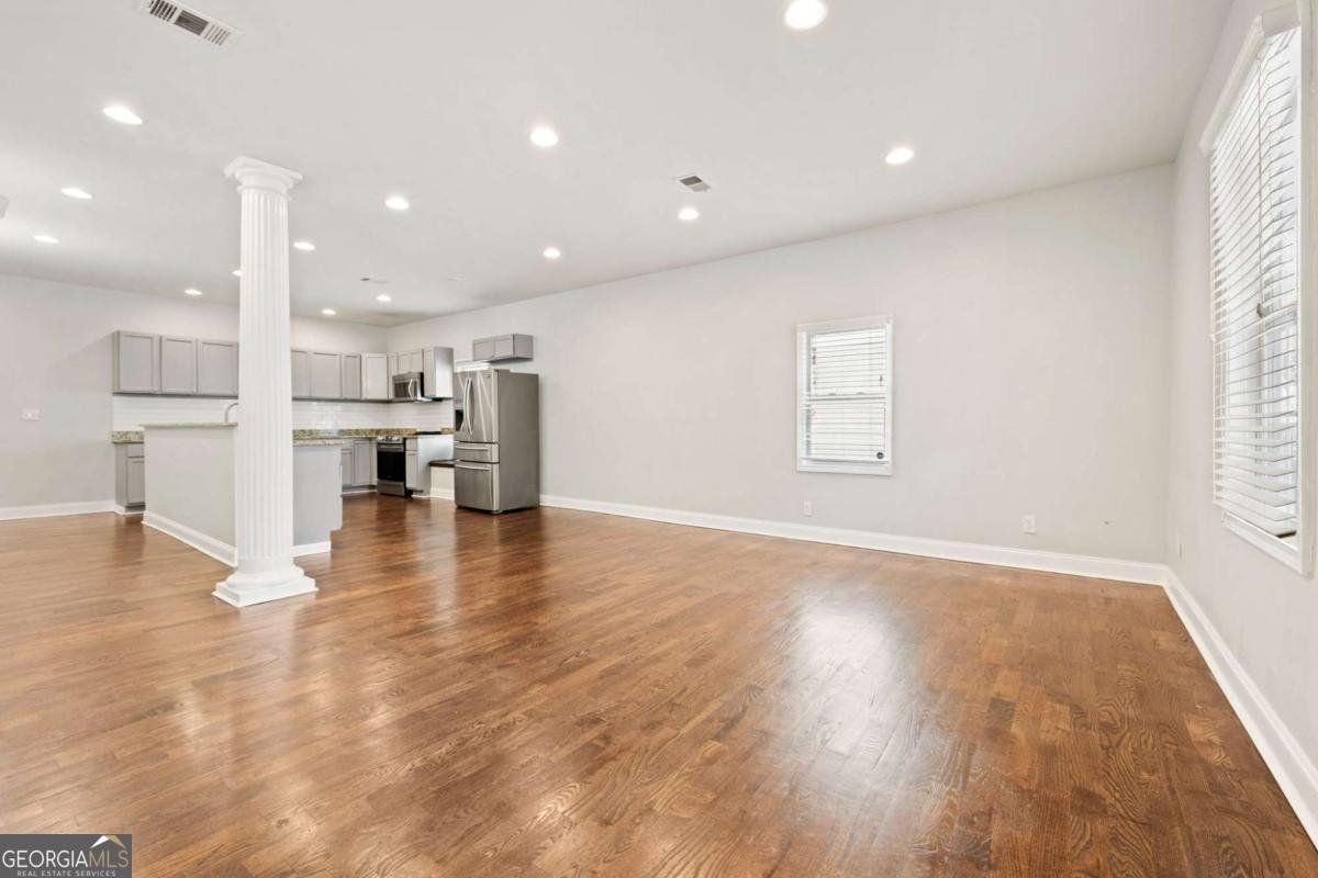 789 Cooper Street Atlanta - 8