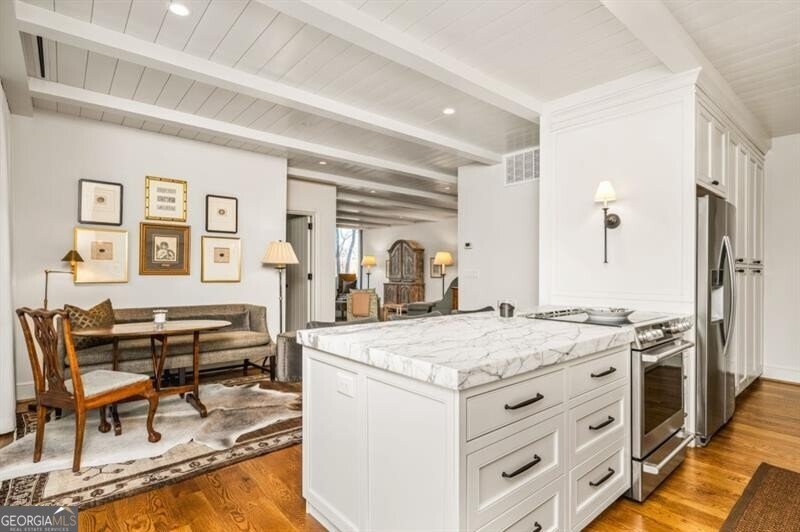 2575 Peachtree Road Atlanta - 8