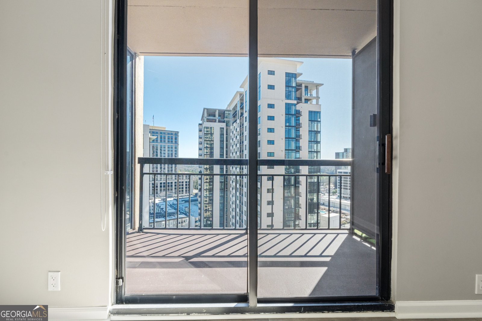 3481 Lakeside Drive Atlanta - 17