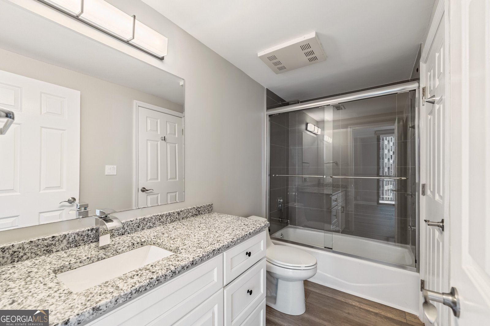 3481 Lakeside Drive Atlanta - 18