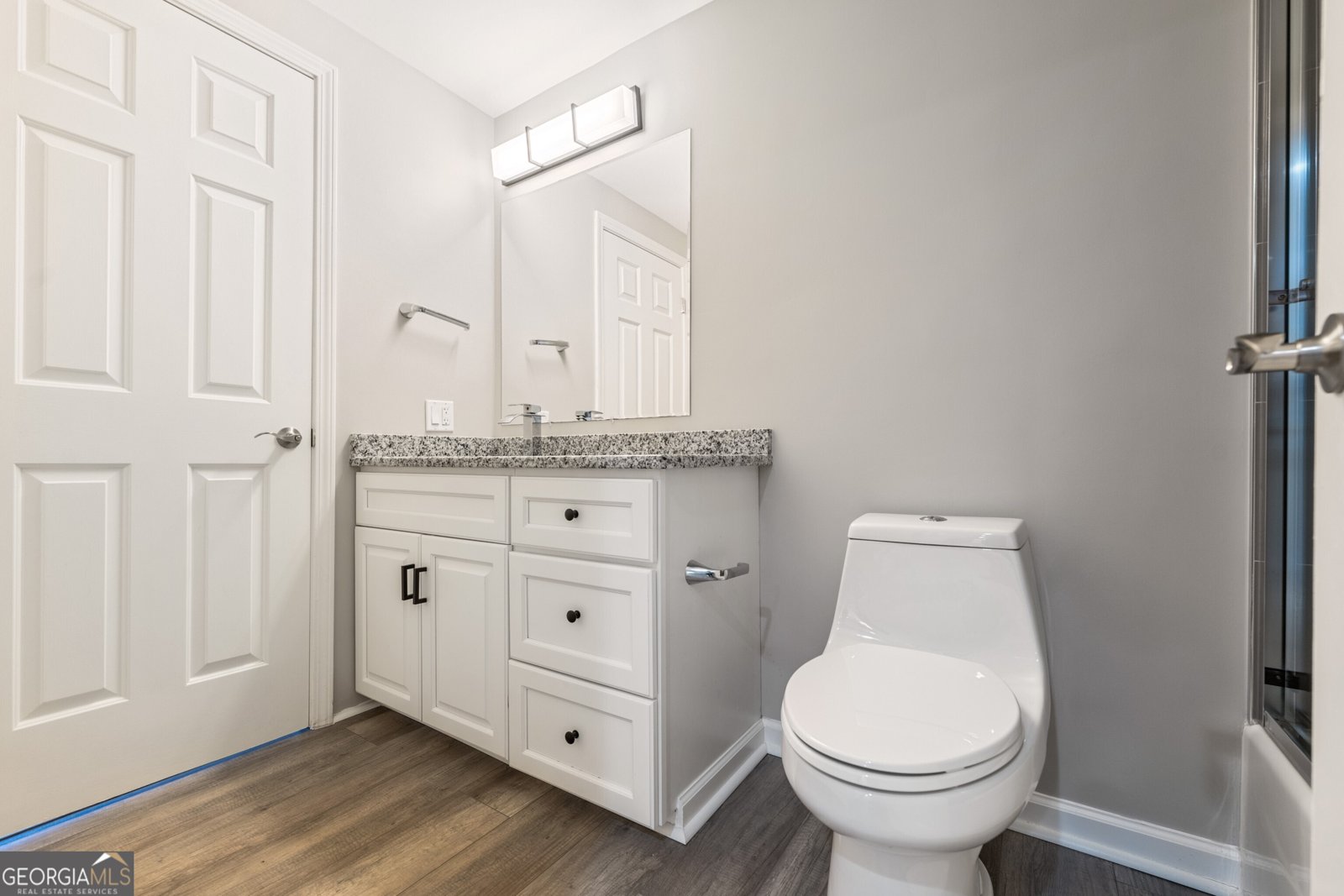 3481 Lakeside Drive Atlanta - 19