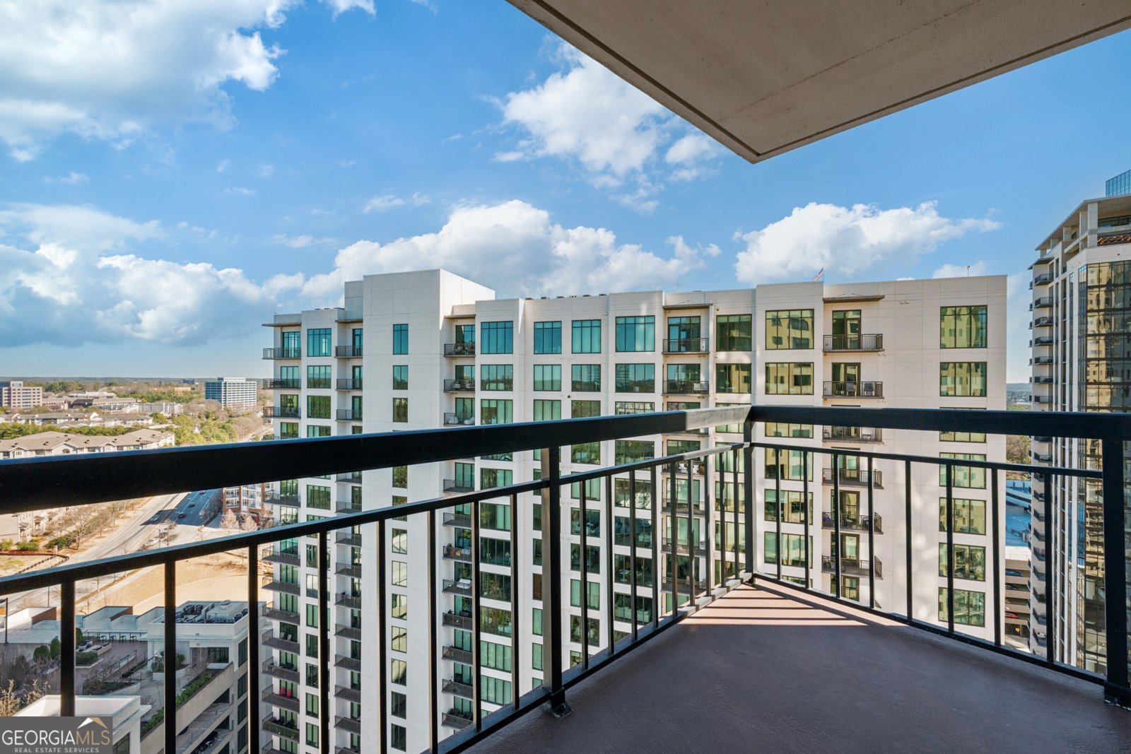 3481 Lakeside Drive Atlanta - 23