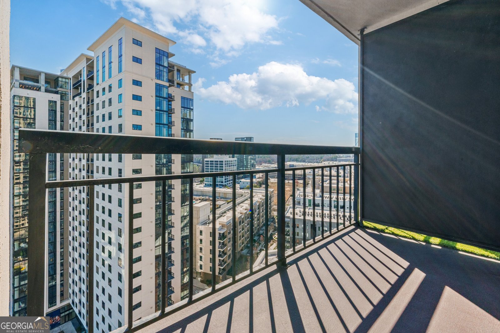 3481 Lakeside Drive Atlanta - 24