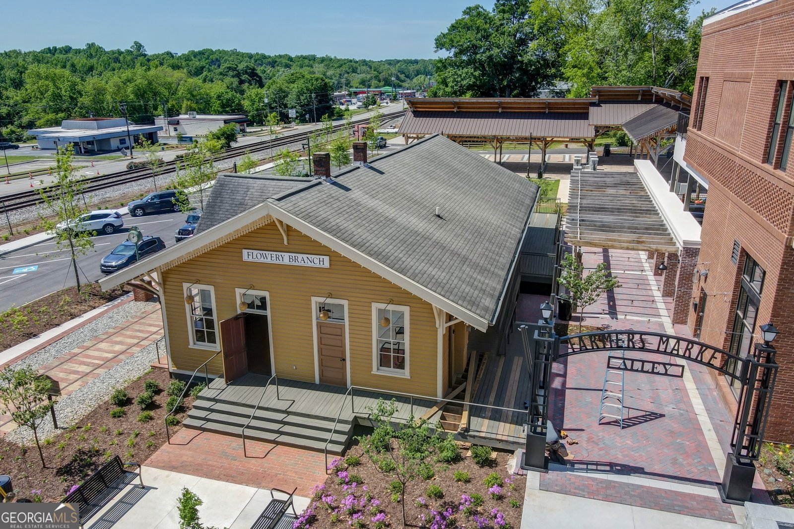 5816 Gainesville Street Flowery Branch - 58