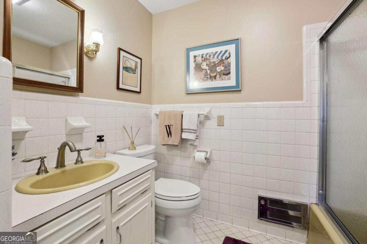 4635 Circle Drive Oakwood - 25